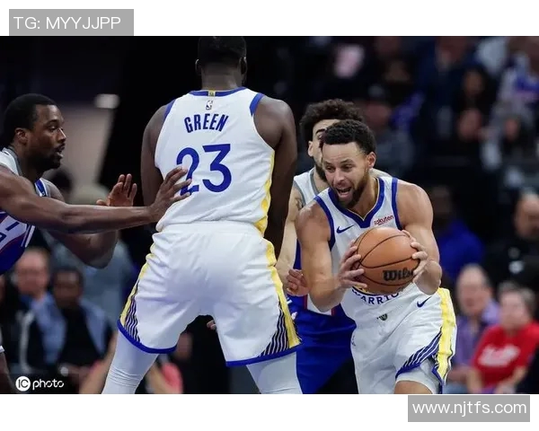 2015年1月24日勇士与国王激战回顾精彩瞬间与赛后分析 2015年1月24日勇士与国王激战回顾精彩瞬间与赛后分析